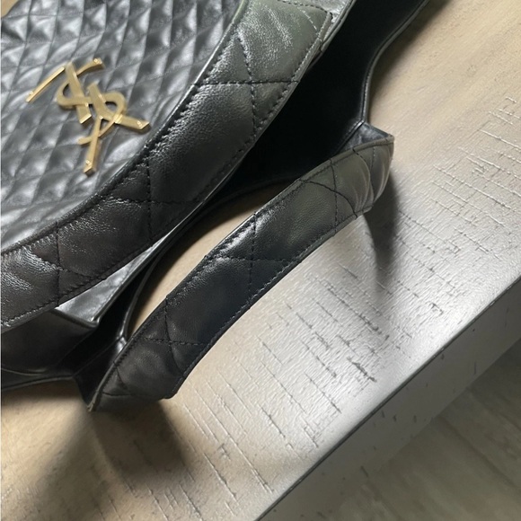 YSL SAINT LAURENT ICARE MAXI SHOPPING IN QUILTED LAMBSKIN BLACK - Picture 10 of 14